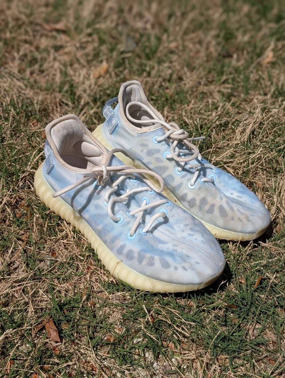 Yeezy Boost Mono Ice Sneakers